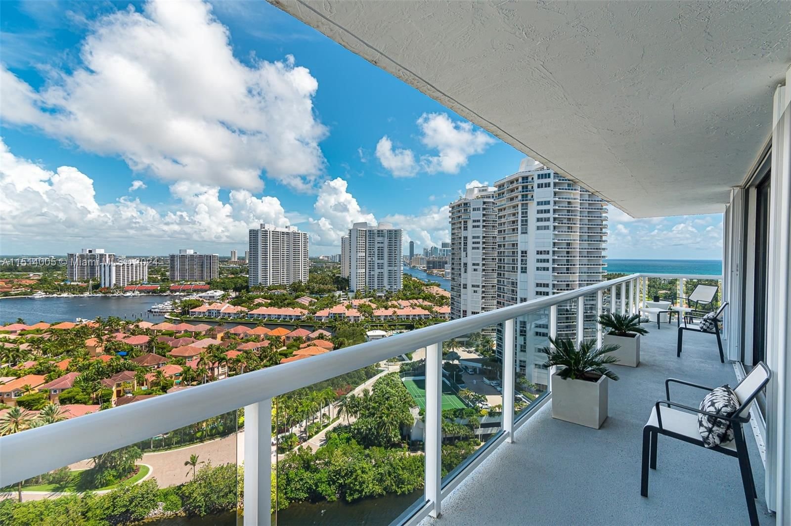 Real estate property located at 20505 Country Club Dr #2231, Miami-Dade County, WATERVIEW CONDO, Aventura, FL
