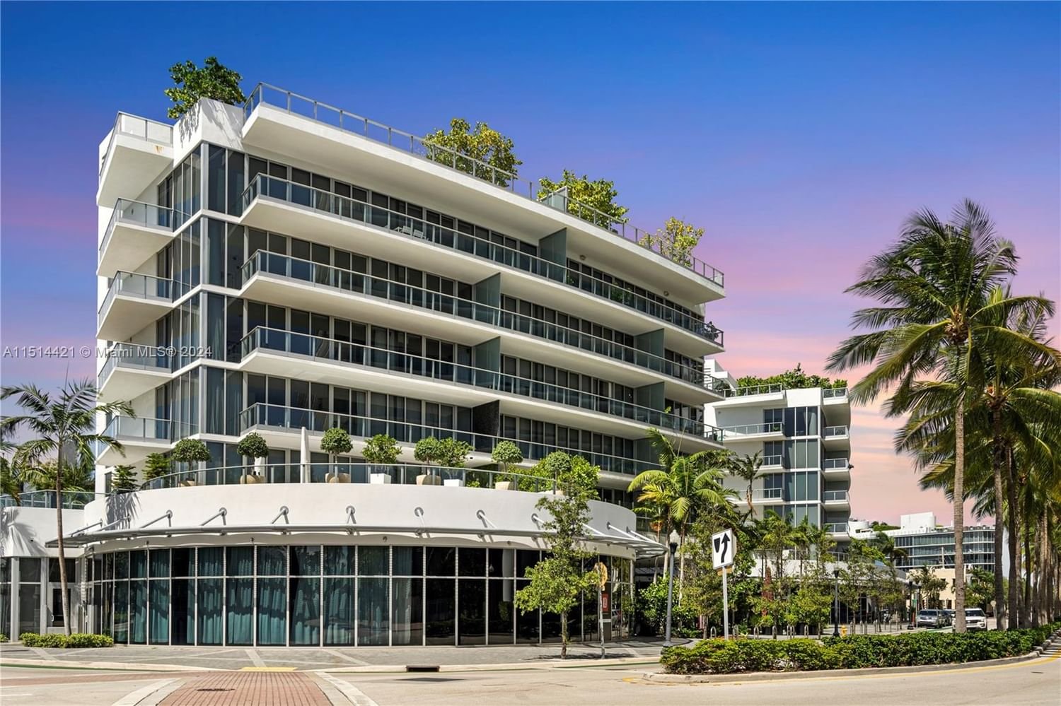 Real estate property located at 801 Pointe Dr #202, Miami-Dade County, MAREA CONDO, Miami Beach, FL