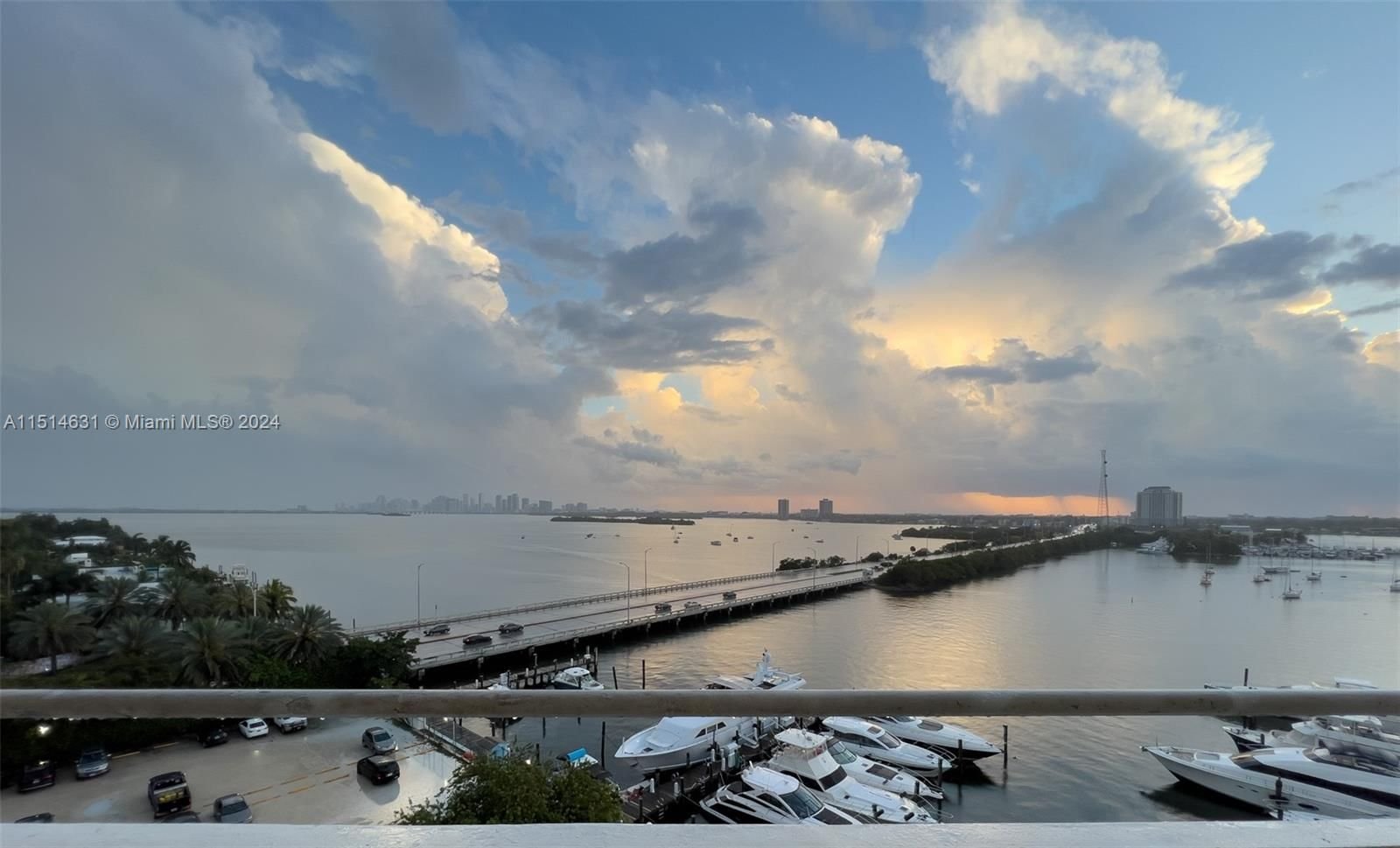 Real estate property located at 7904 West Dr #812, Miami-Dade County, BAYSHORE YACHT & TENNIS C, North Bay Village, FL