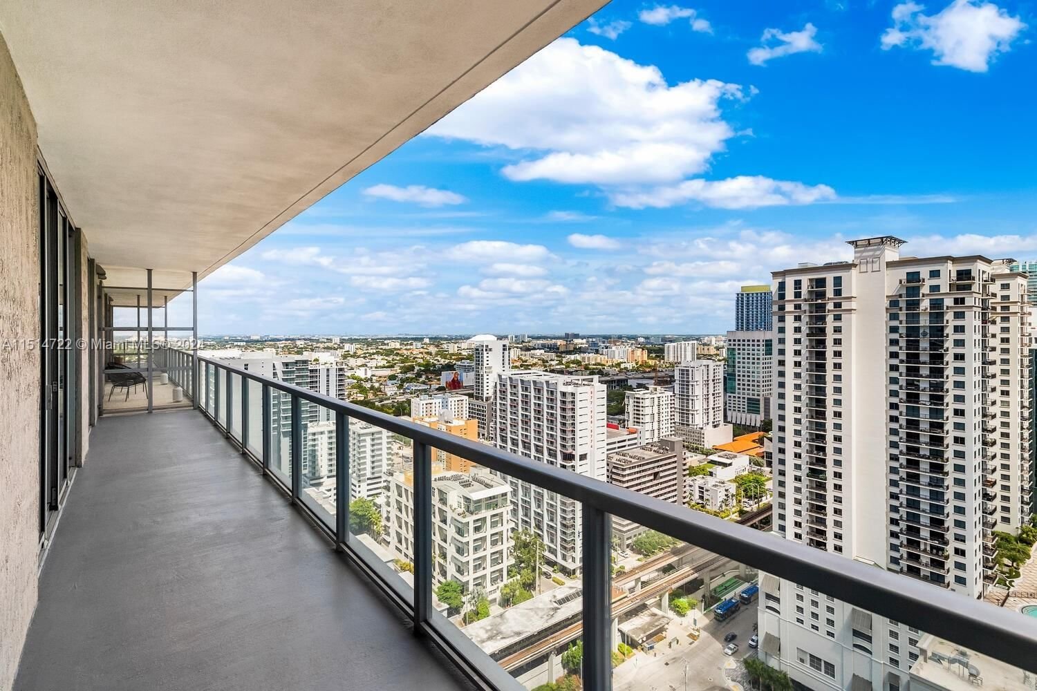 Real estate property located at , Miami-Dade County, THE AXIS ON BRICKELL II C, Miami, FL