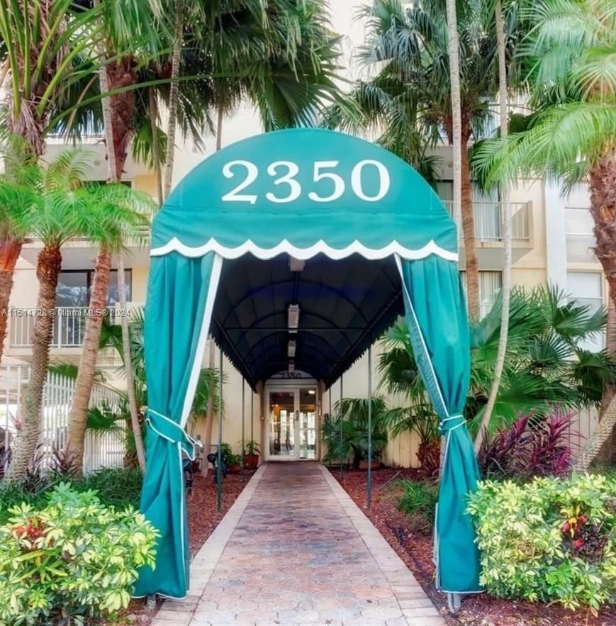 Real estate property located at 2350 135th St #207, Miami-Dade County, VECINO DEL MAR CONDO, North Miami, FL