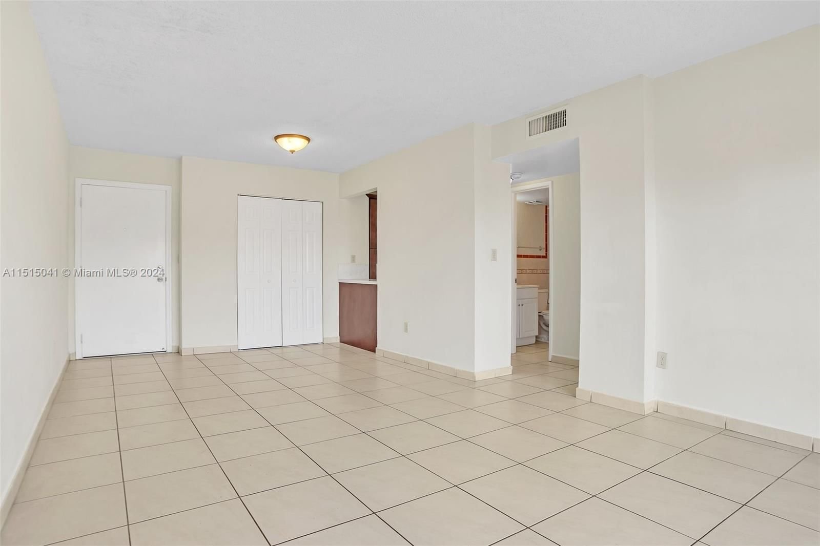 Real estate property located at 8889 Fontainebleau Blvd #401, Miami-Dade County, PINESIDE NO 2 CONDO, Miami, FL