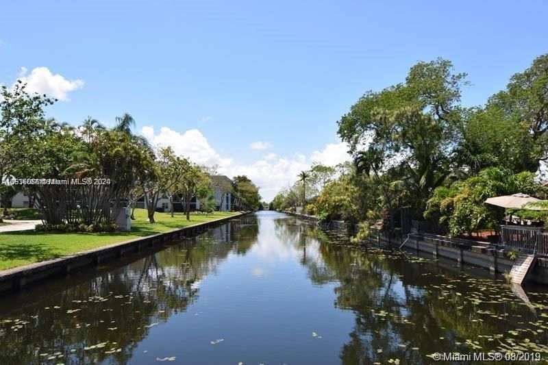 Real estate property located at 108 Royal Park Dr #3H, Broward County, ROYAL PARK, Oakland Park, FL