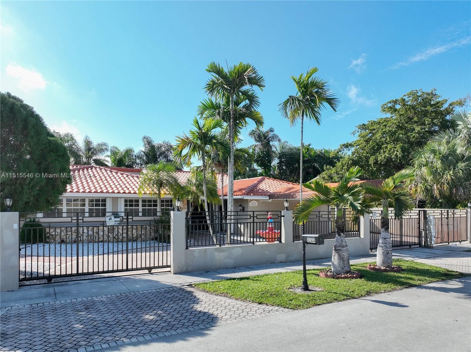 Real estate property located at 9244 9th Ter, Miami-Dade County, POINCIANA ESTATES SEC 2, Miami, FL