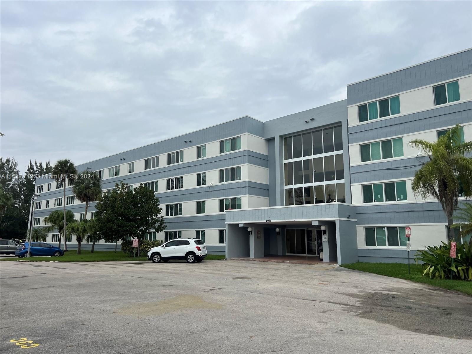 Real estate property located at 14840 Naranja Lakes Blvd C4D, Miami-Dade County, NARANJA LAKES CONDO 5, Homestead, FL