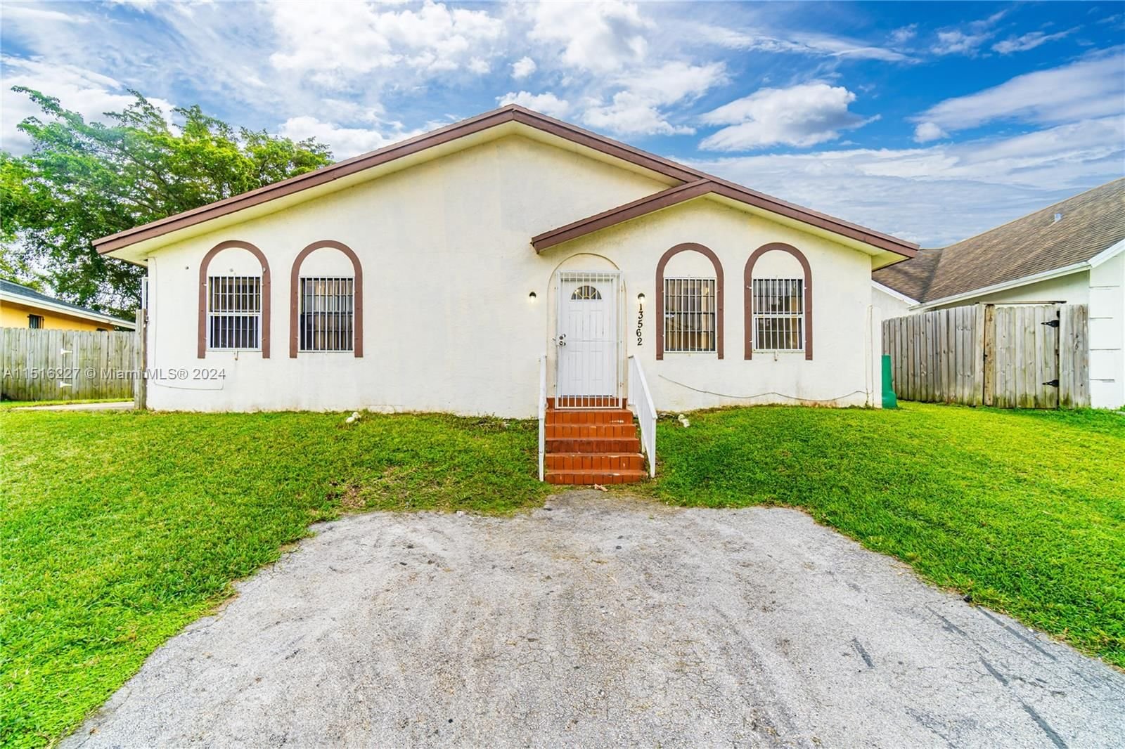 Real estate property located at 13562 286th Ter, Miami-Dade County, COUNTRY STAR SEC 1, Homestead, FL