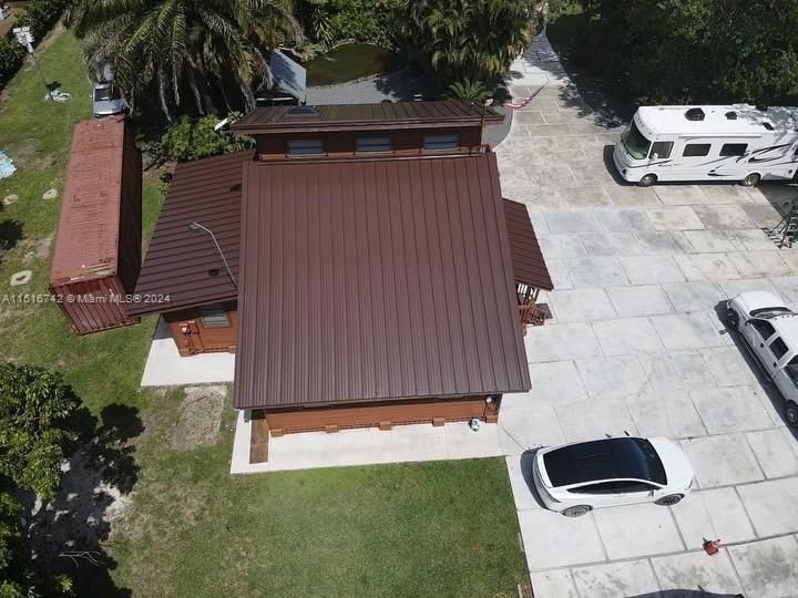 Real estate property located at 15451 208th Ave, Miami-Dade County, unincorporated county, Miami, FL