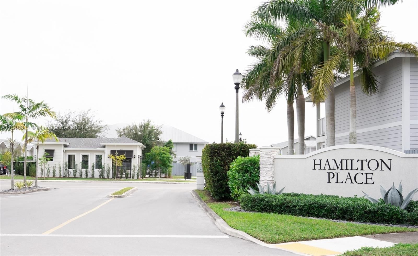 Real estate property located at 901 19th St, Miami-Dade County, HAMILTON PLACE, Homestead, FL