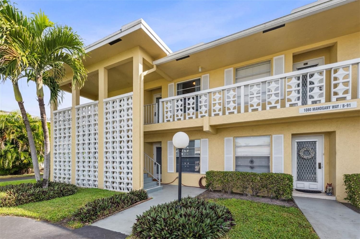 Real estate property located at 1080 Mahogany Way #201, Palm Beach County, PINES OF DELRAY CONDO, Delray Beach, FL