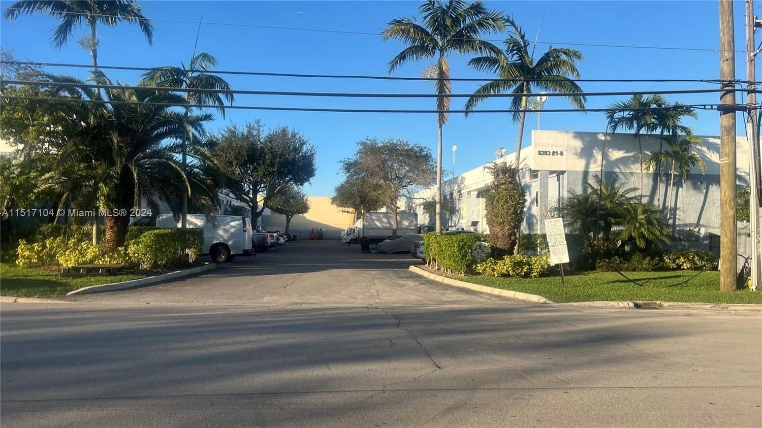 Real estate property located at 8283 64th St #7, Miami-Dade County, Medley, FL