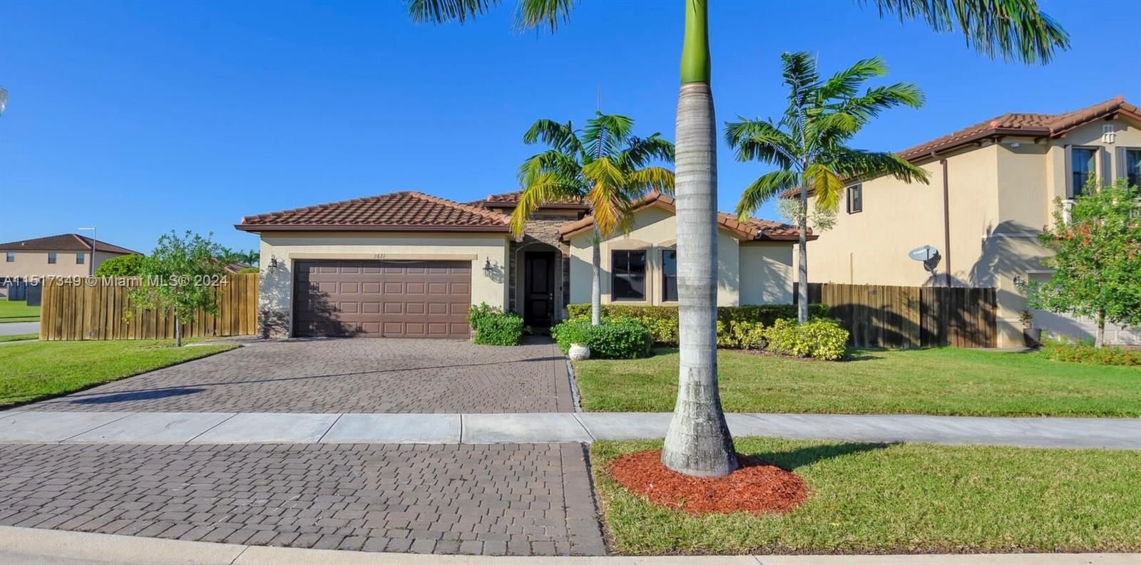 Real estate property located at 2621 1st Ln, Miami-Dade County, KINGMAN COMMONS, Homestead, FL