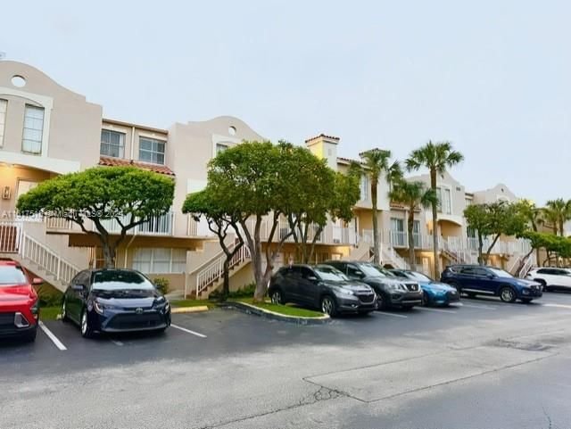 Real estate property located at 8670 6th Ln #4-102, Miami-Dade County, CORAL POINTE TOWNHOMES CO, Miami, FL