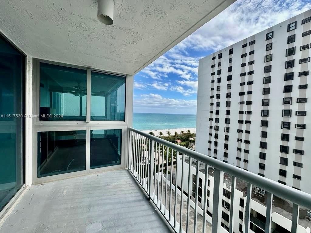Real estate property located at 2655 Collins Ave #1208, Miami-Dade County, MIRASOL OCEAN TOWERS COND, Miami Beach, FL