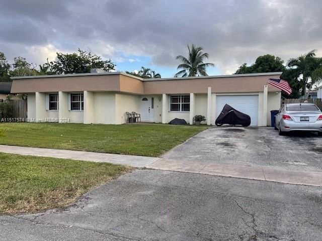 Real estate property located at 10426 52nd St, Broward County, GUARDIAN ESTATES, Cooper City, FL