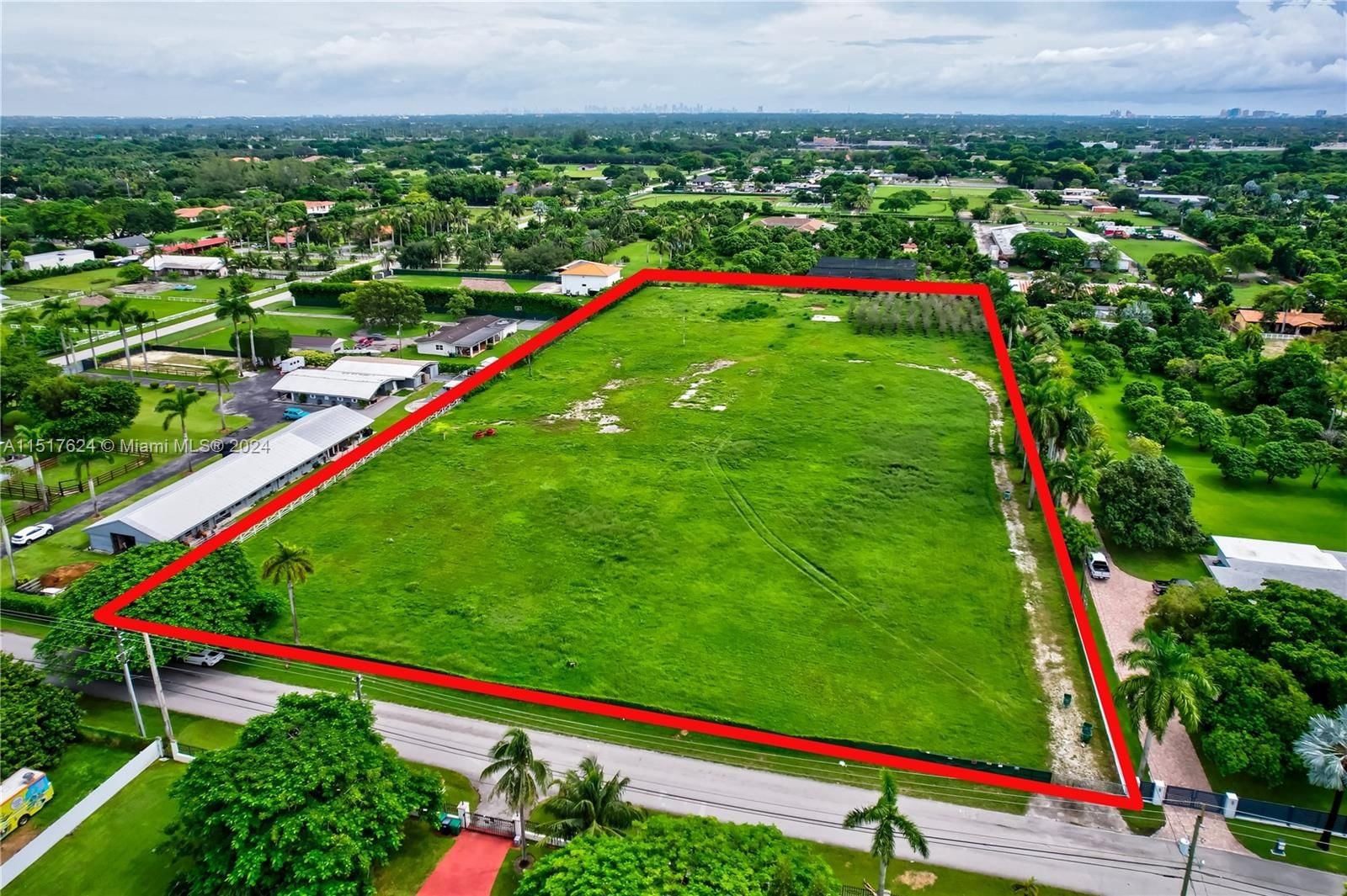 Real estate property located at 6501 125th Ave, Miami-Dade County, Horse Country, Miami, FL