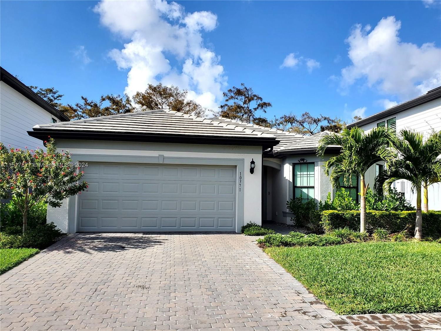 Real estate property located at 10371 Ventana Ln, Collier County, 690198 - VENTANA POINTE, Naples, FL