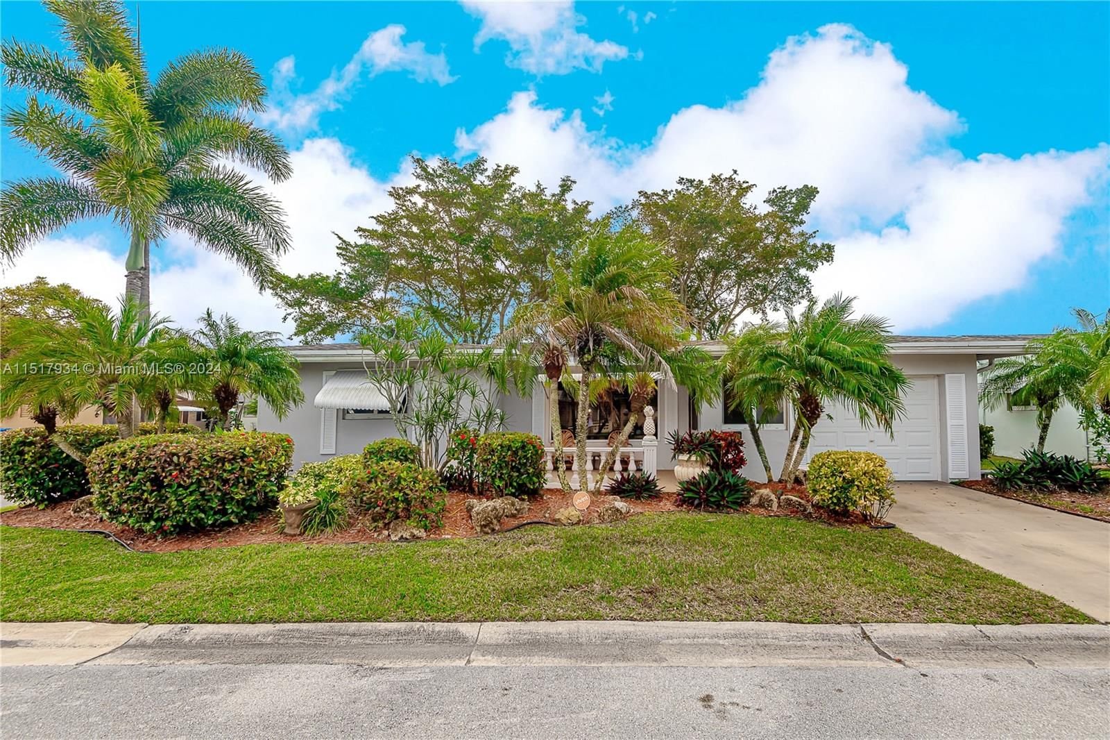 Real estate property located at 6900 17th Ct, Broward County, PARADISE GARDENS SEC 3, Margate, FL