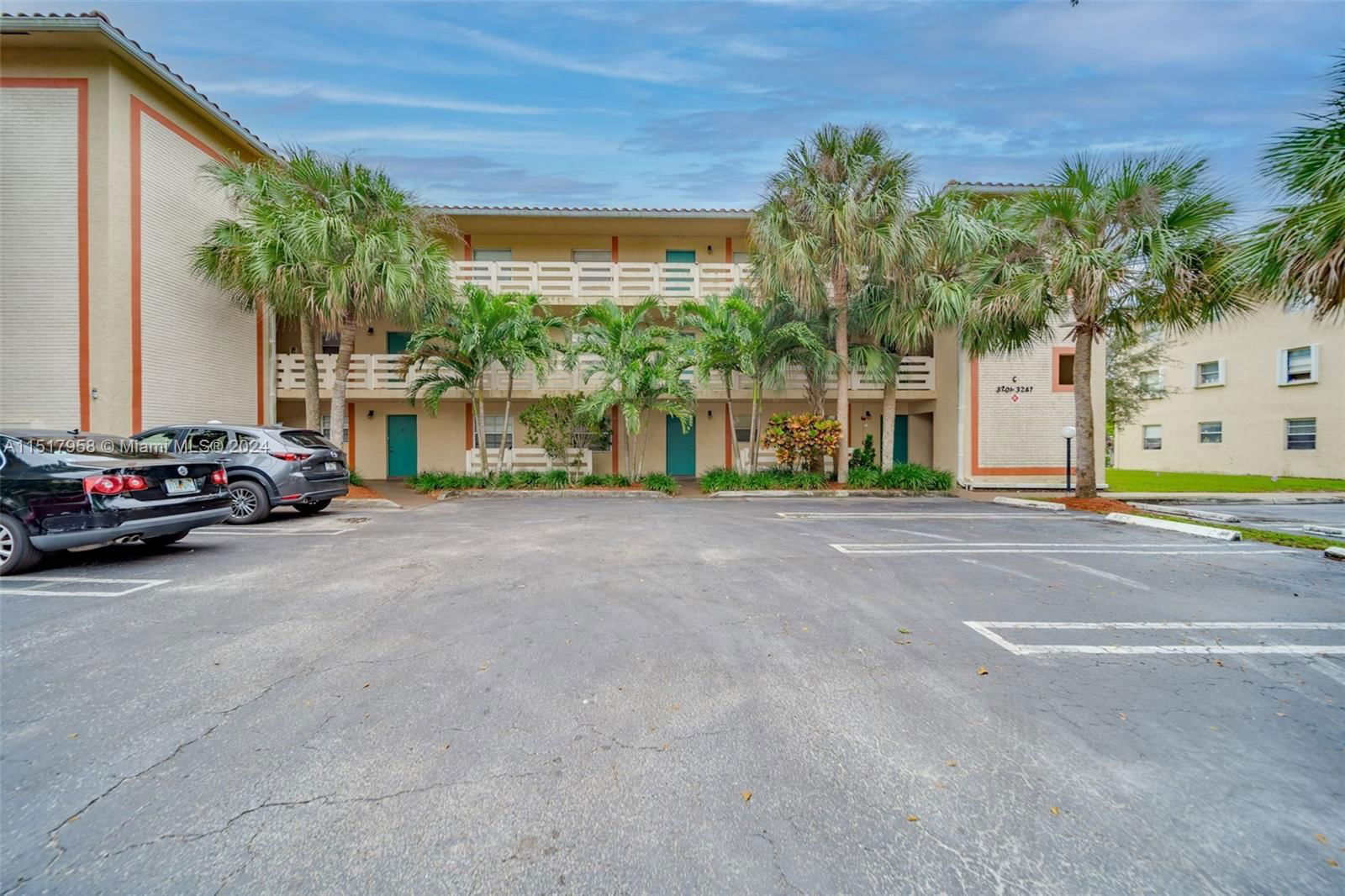 Real estate property located at 3209 103rd Ter #105-C, Broward, COUNTRY GARDENS CONDO, Coral Springs, FL