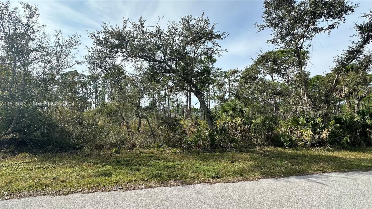 Real estate property located at 12501 Harlow Avenue, Charlotte County, PORT CHARLOTTE SEC 38, Port Charlotte, FL