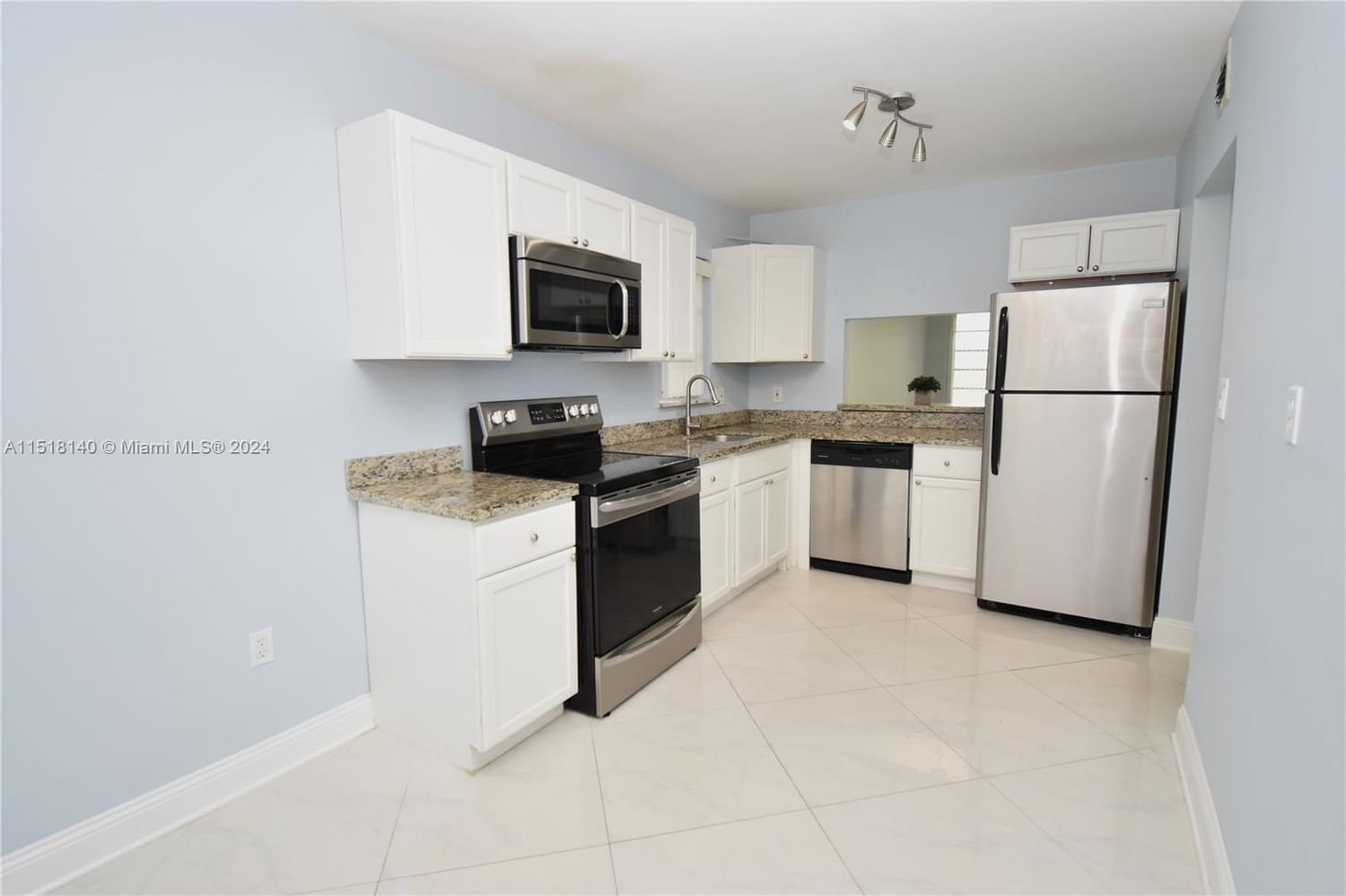 Real estate property located at 8301 Sands Point Blvd S101, Broward County, SANDS POINT CONDOMINIUM V, Tamarac, FL