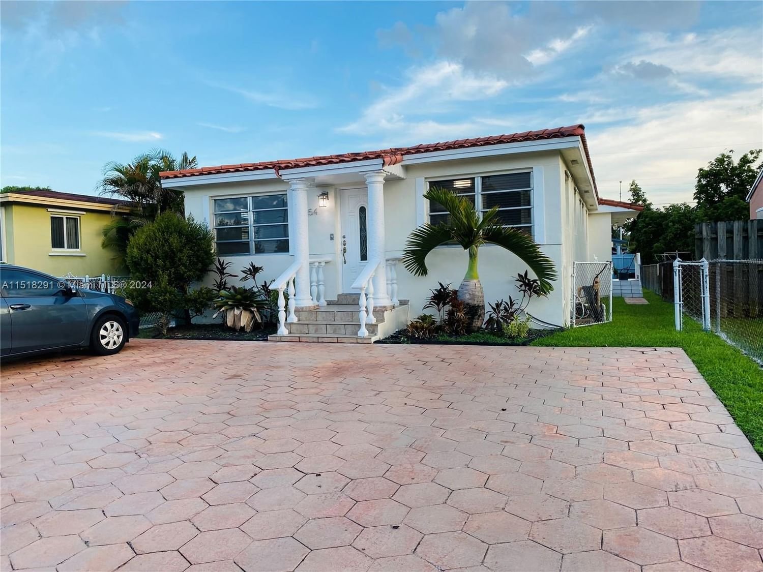 Real estate property located at 854 32nd St, Miami-Dade County, HIALEAH 13TH ADDN AMD PL, Hialeah, FL