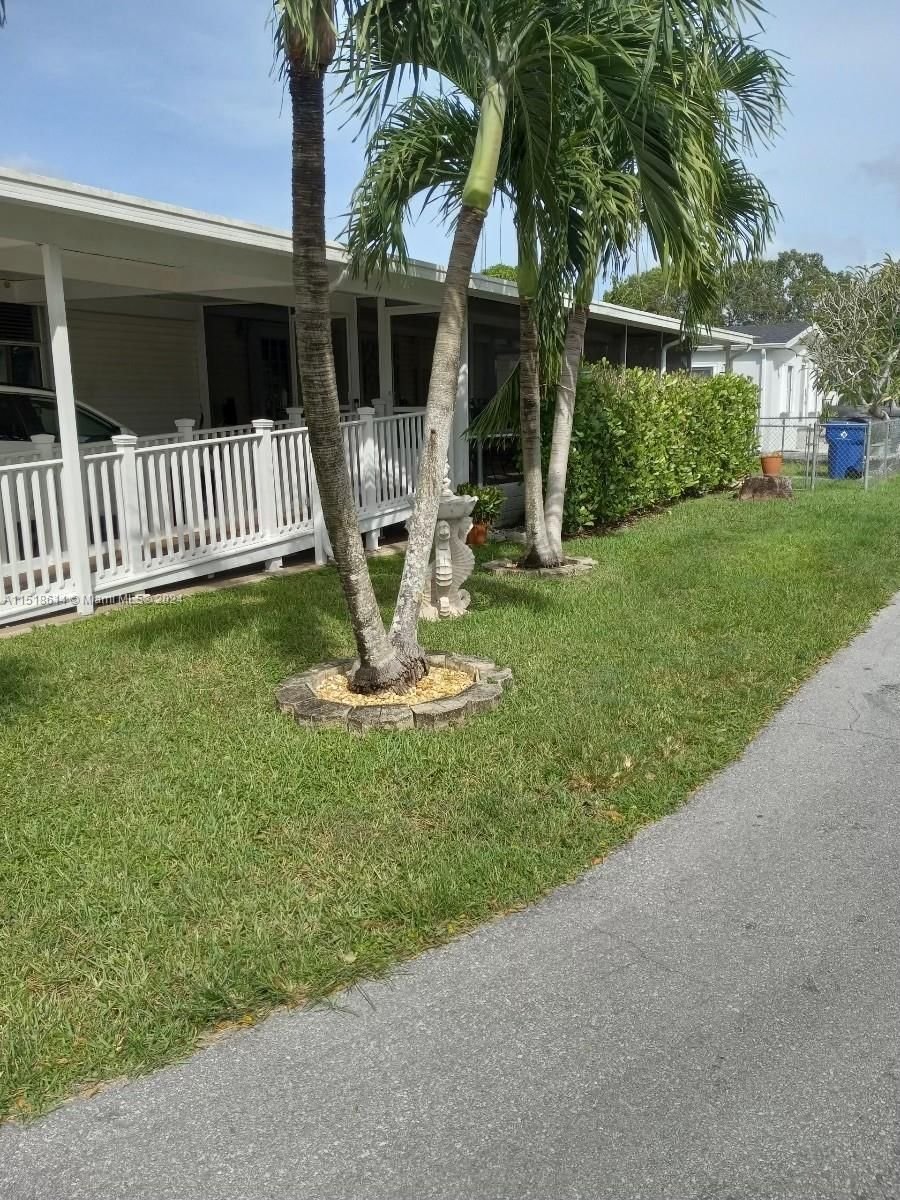 Real estate property located at 19800 180th, Miami-Dade County, AMERICANA VILLAGE CONDO, Miami, FL