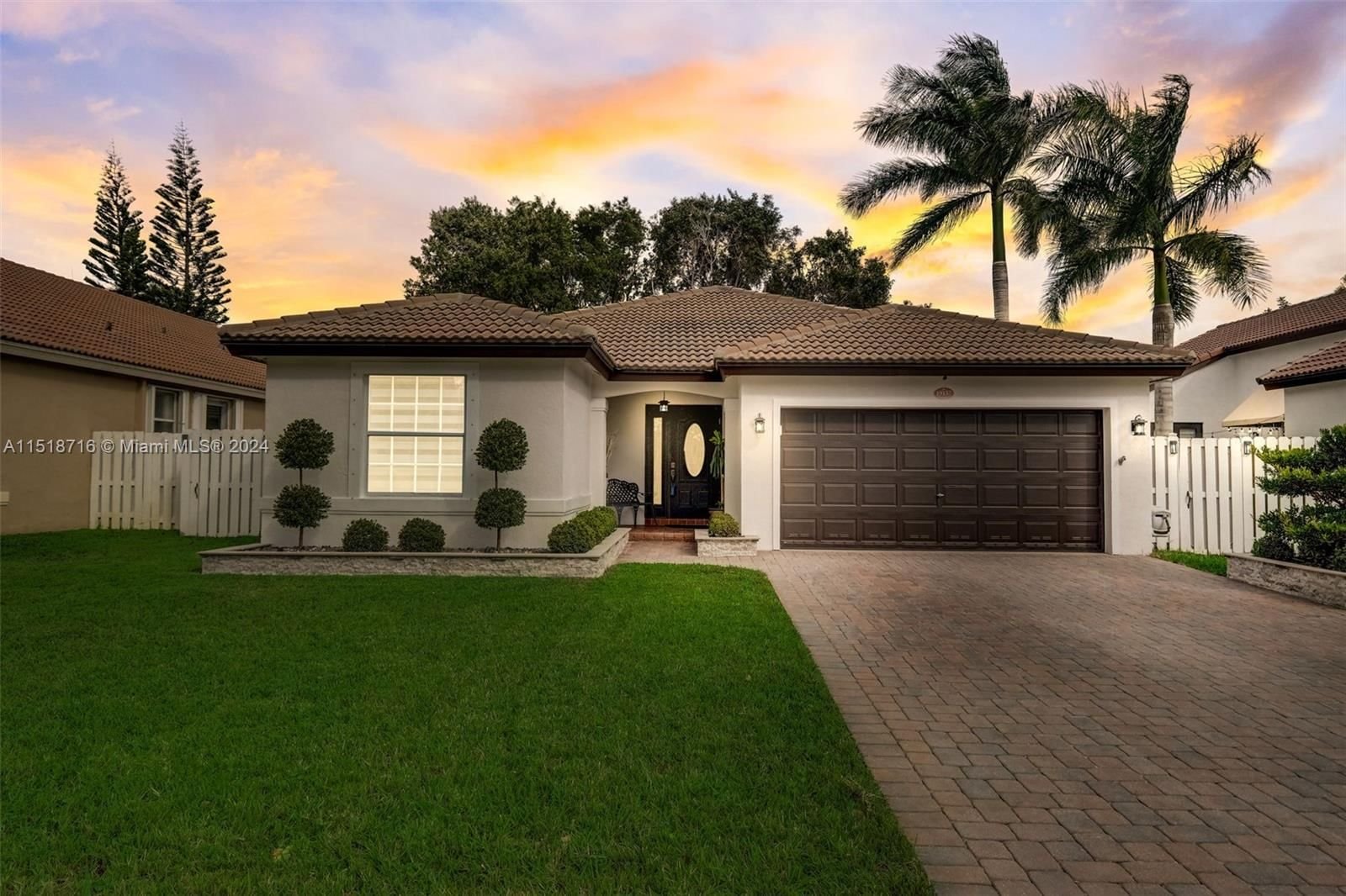 Real estate property located at 19157 26th St, Broward County, SUNSET LAKES, Miramar, FL