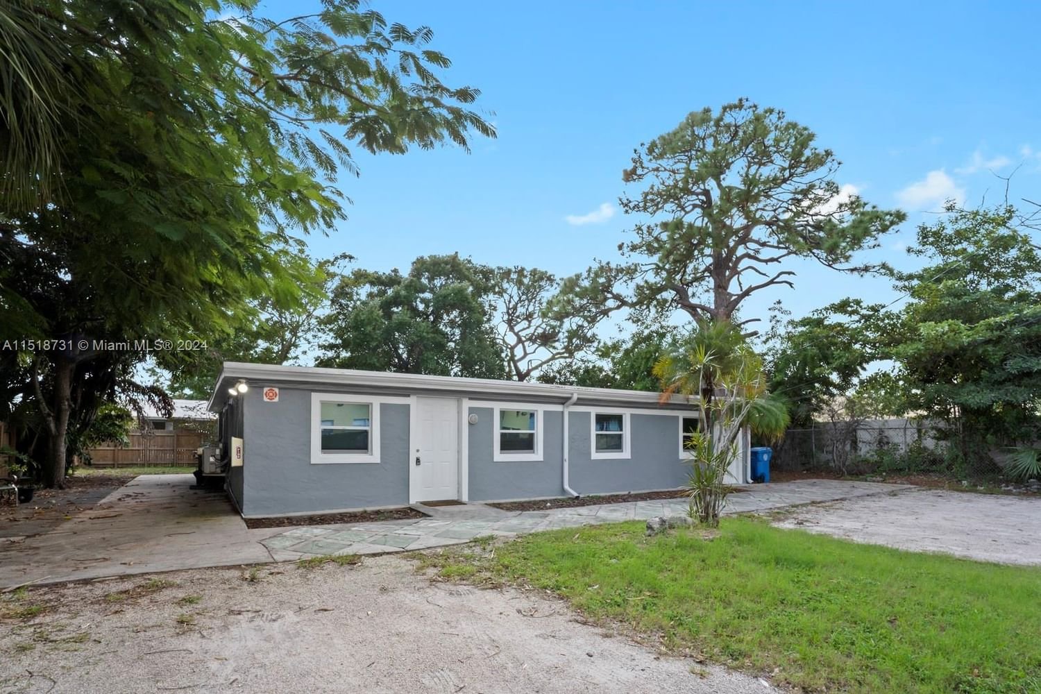 Real estate property located at 1279 40th Pl, Broward County, CENTRAL CORALS, Oakland Park, FL