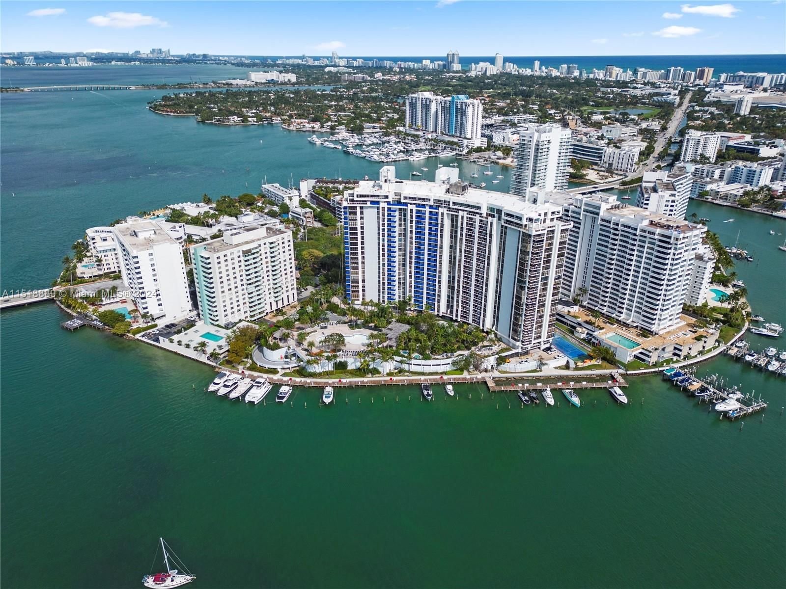 Real estate property located at 9 Island Ave #1010, Miami-Dade County, NINE ISLAND AVENUE CONDO, Miami Beach, FL