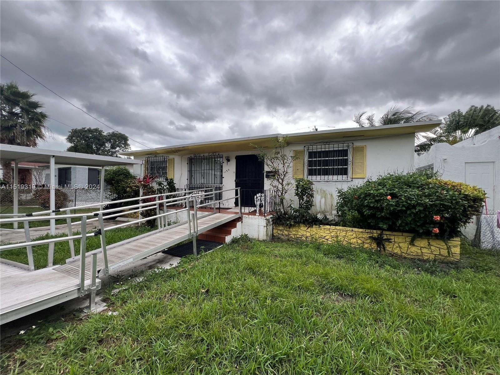 Real estate property located at 1132 37th St, Miami-Dade County, 36TH ST MANOR, Miami, FL