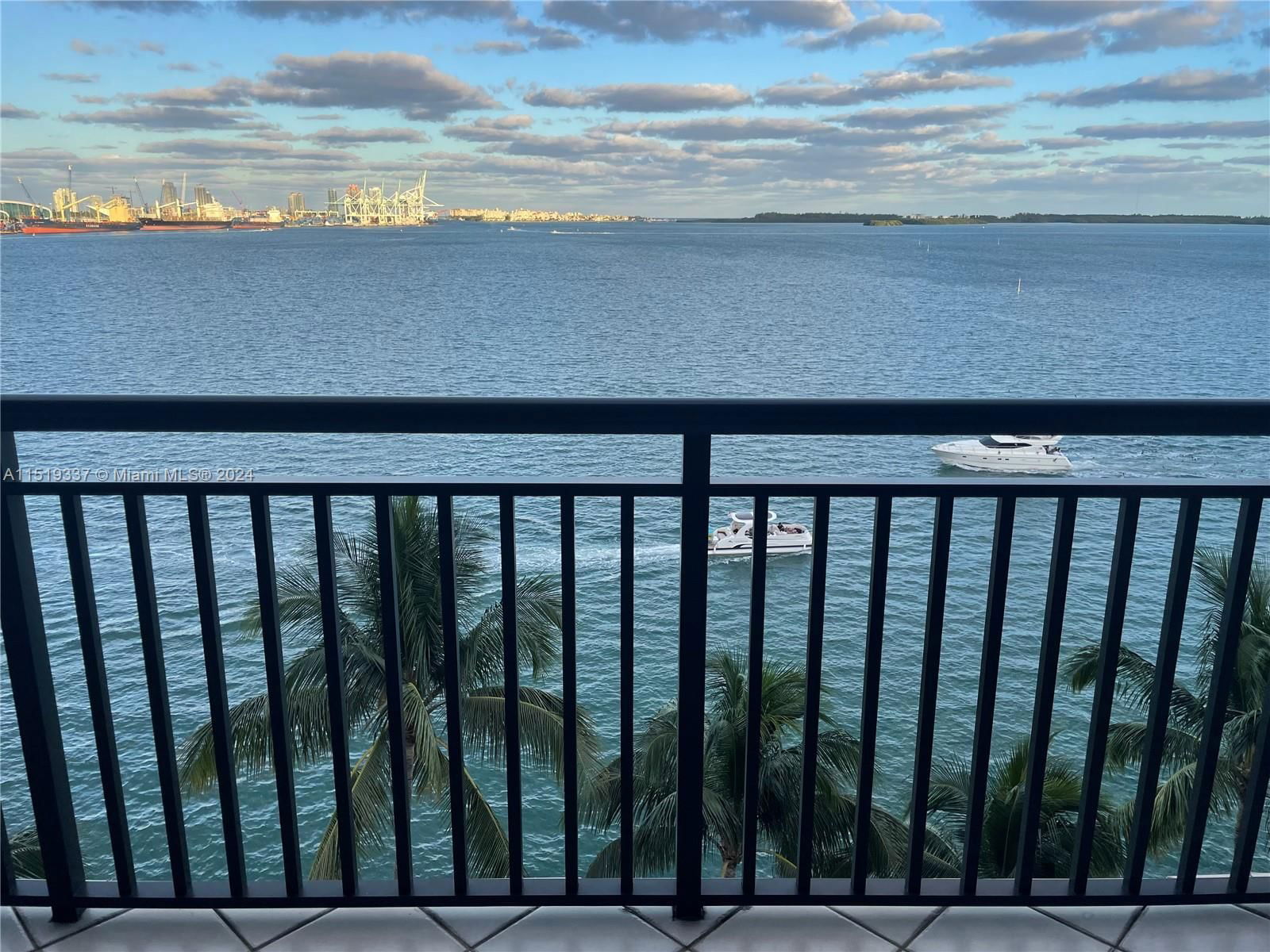 Real estate property located at 540 Brickell Key Dr #832, Miami-Dade County, BRICKELL KEY II CONDO, Miami, FL