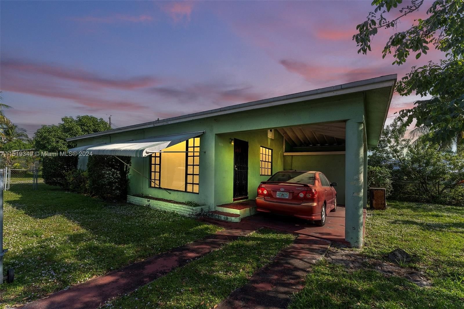 Real estate property located at 3151 94th St, Miami-Dade County, THE TROPICS AMD, Miami, FL