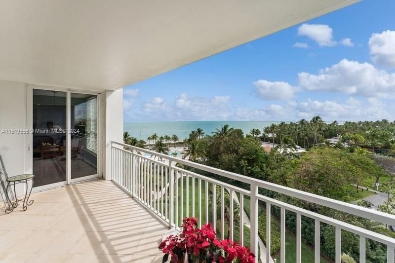 Real estate property located at 609 Ocean Dr #7H, Miami-Dade County, SANDS OF KEY BISCAYNE CON, Key Biscayne, FL