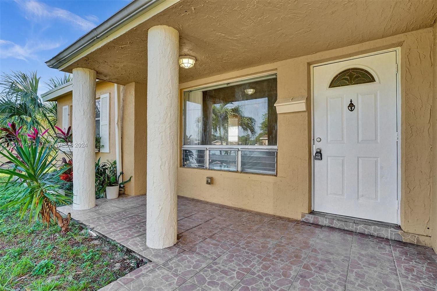 Real estate property located at 3884 34th St, Broward County, LAUDERDALE LAKES NORTH GA, Lauderdale Lakes, FL