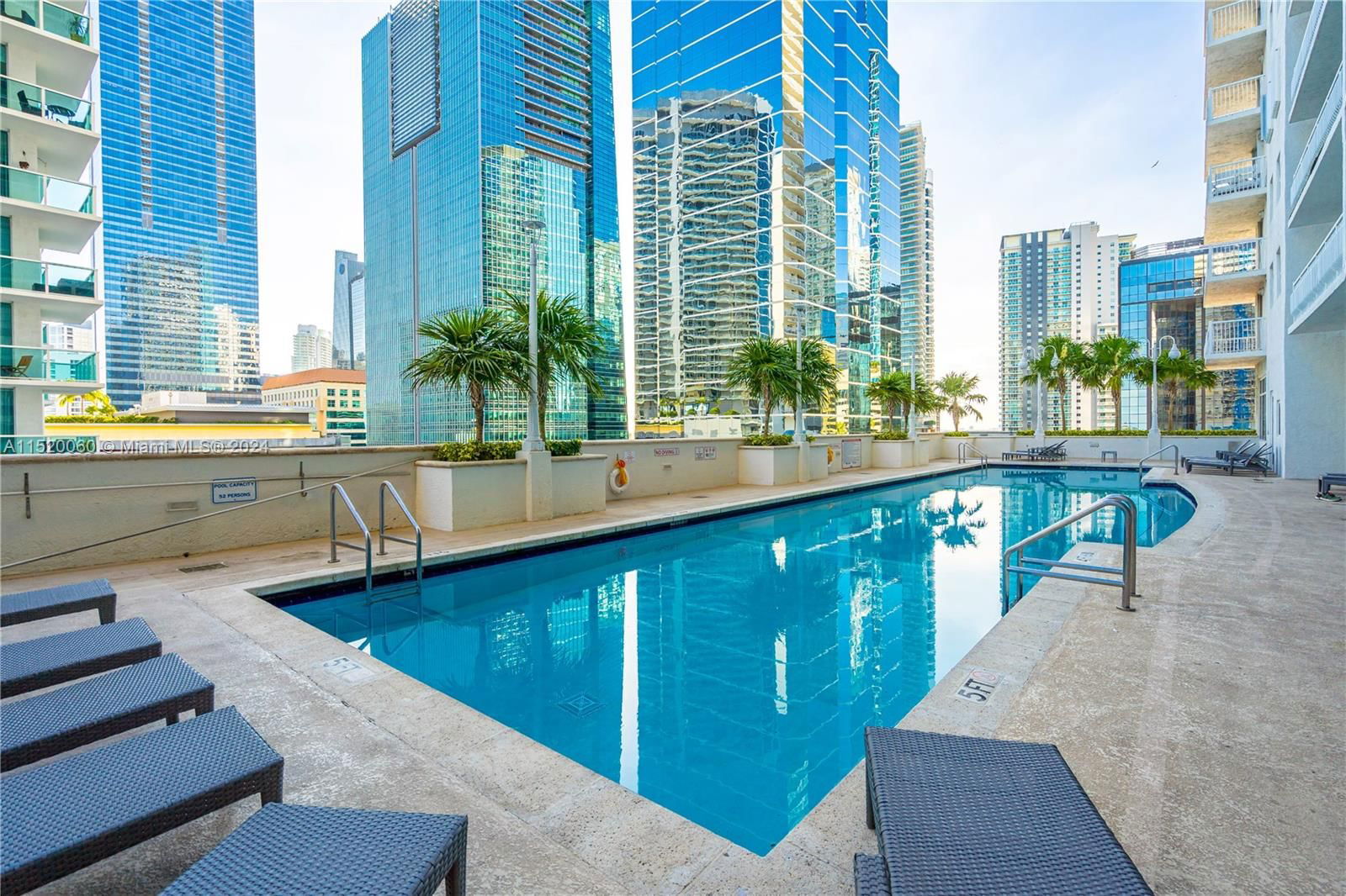 Real estate property located at 1200 Brickell Bay Dr #2209, Miami-Dade County, THE CLUB AT BRICKELL BAY, Miami, FL