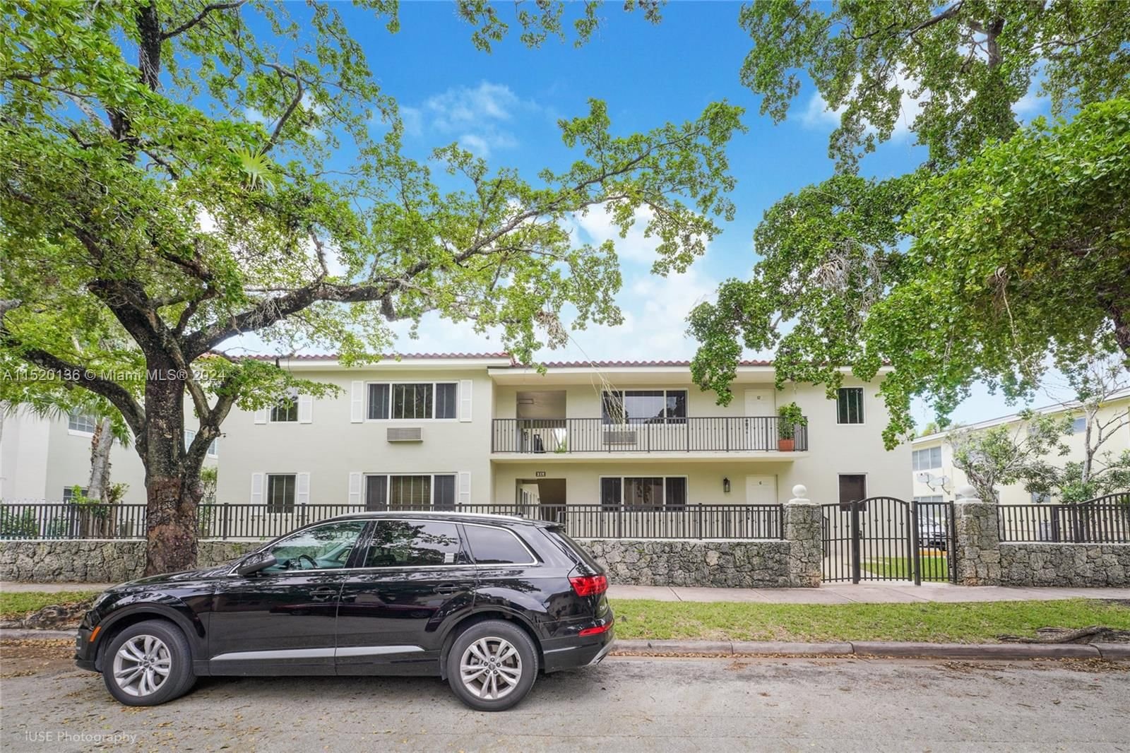 Real estate property located at 35 Antilla Ave, Miami-Dade County, Coral Gables, FL