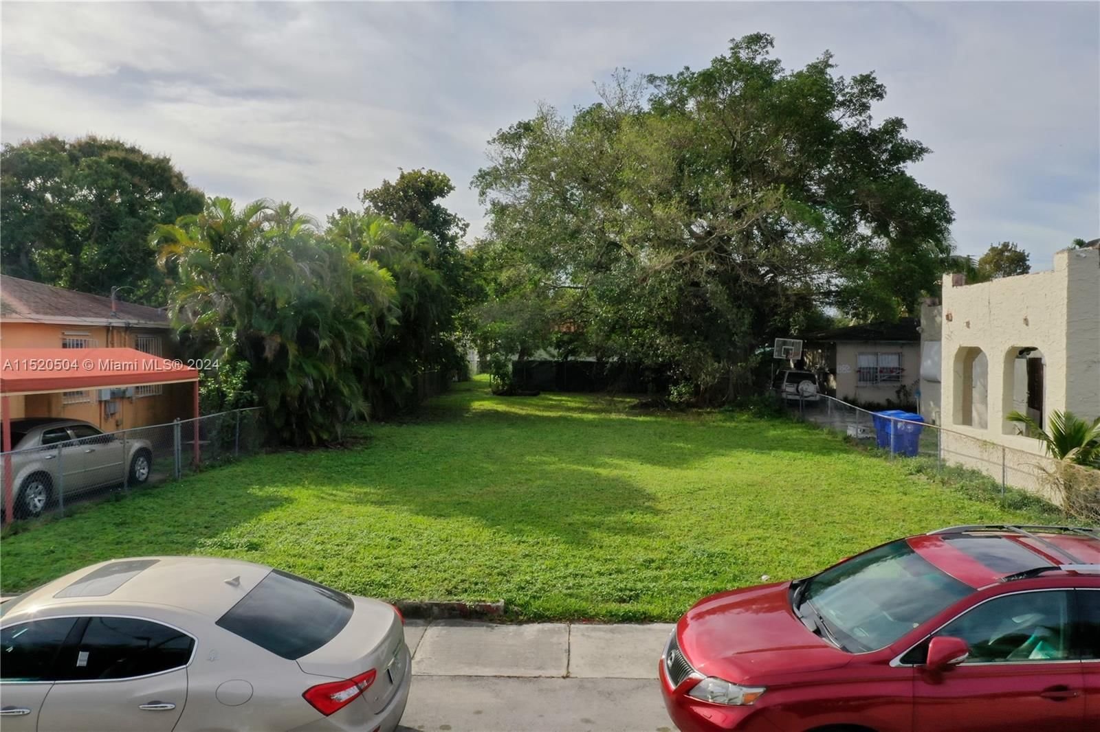 Real estate property located at 1376 32nd St, Miami-Dade County, WESTEND PARK, Miami, FL