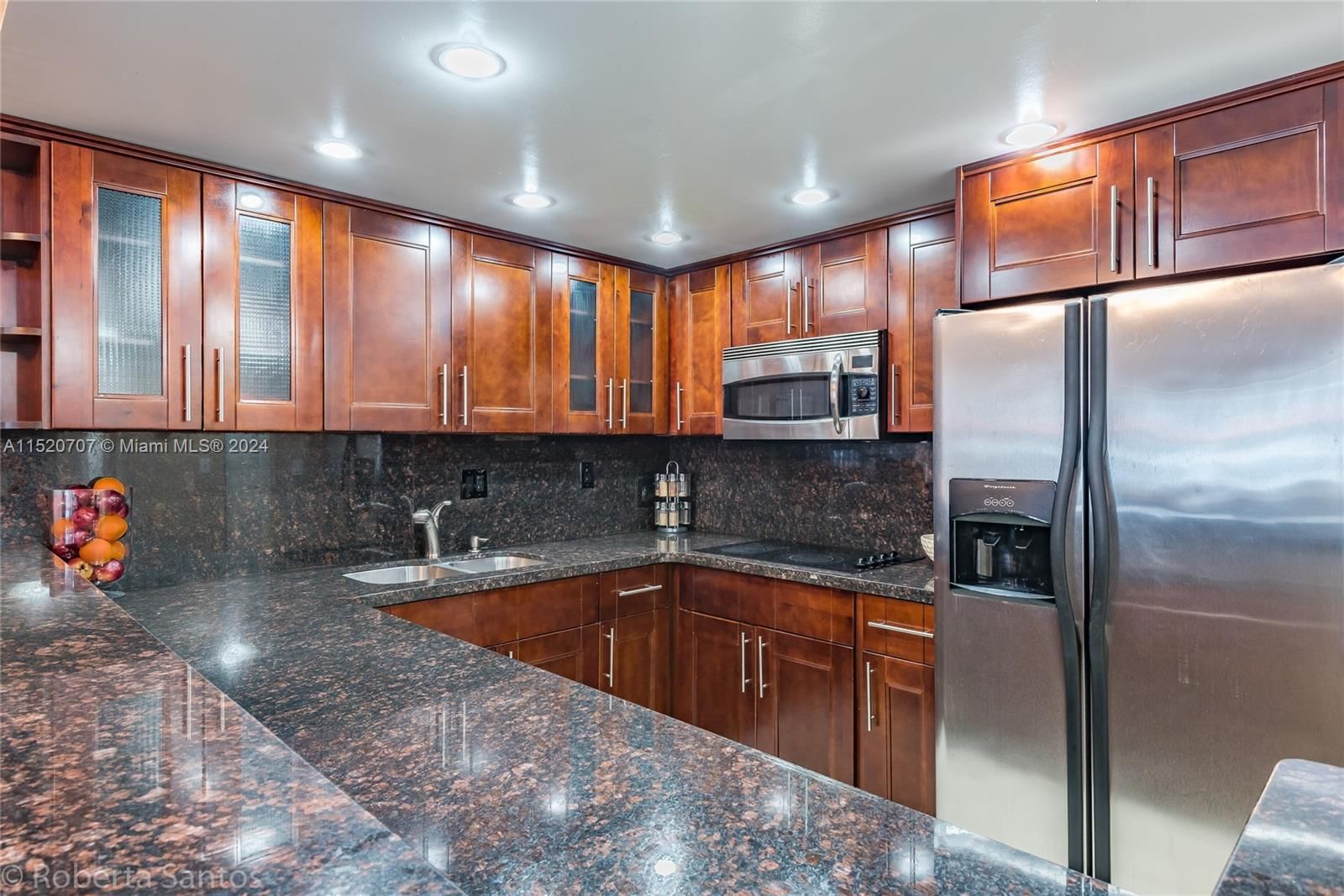 Real estate property located at 3180 Ocean Dr #422, Broward, Parker Dorado Condo, Hallandale Beach, FL
