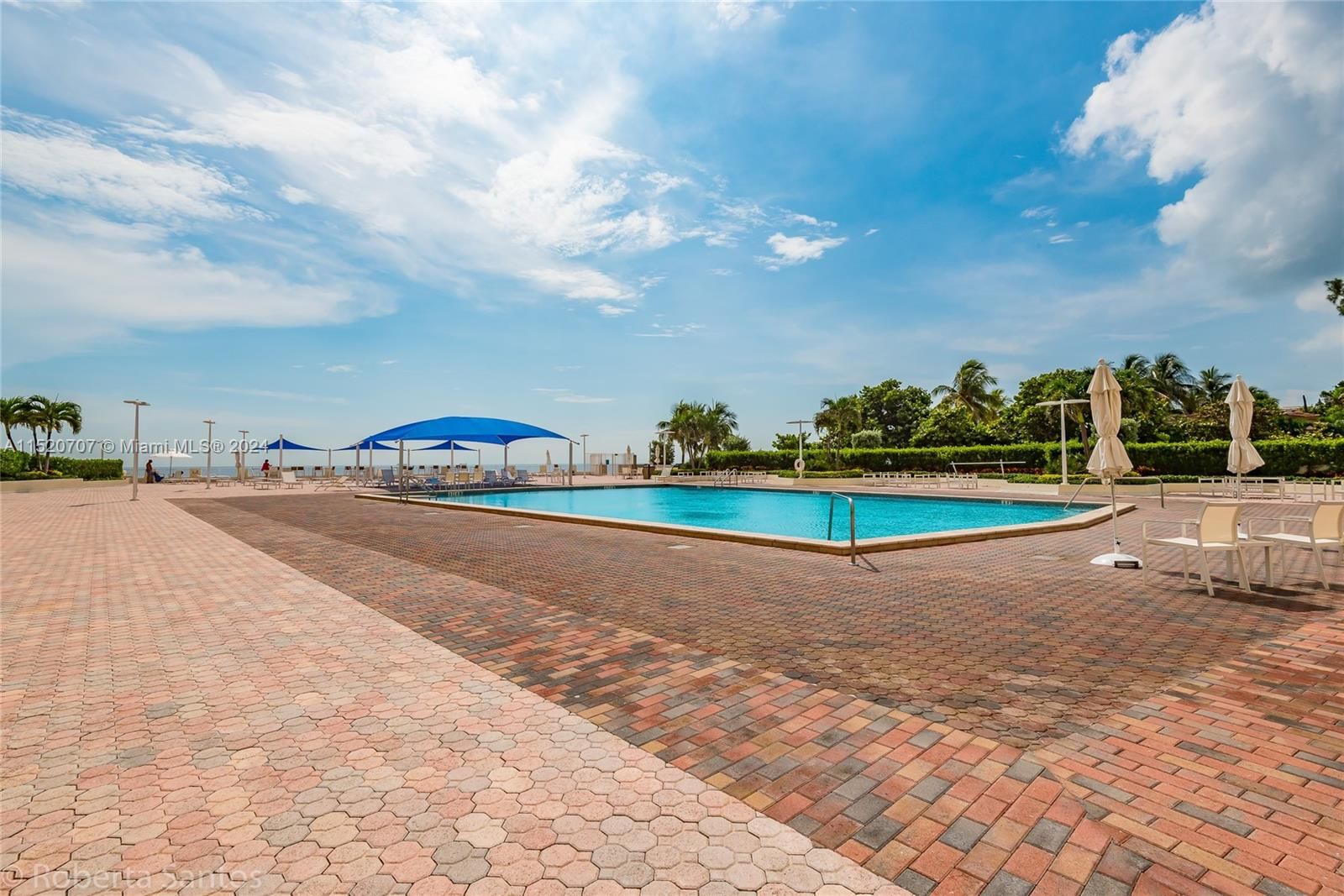 Real estate property located at 3180 Ocean Dr #422, Broward, Parker Dorado Condo, Hallandale Beach, FL