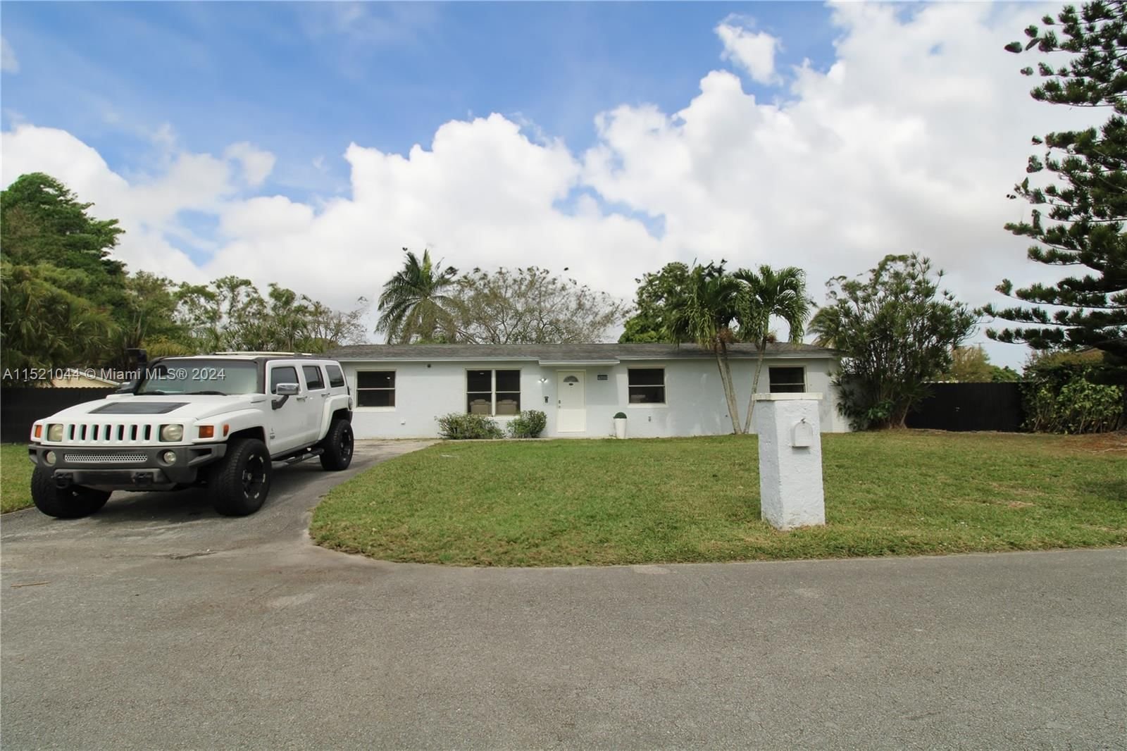 Real estate property located at 16421 292nd St, Miami-Dade County, PARADISE PINES, Homestead, FL