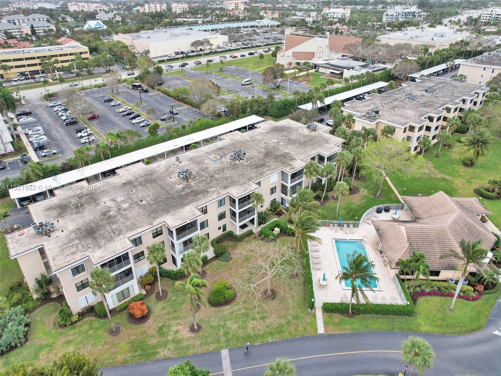 Real estate property located at 300 Highway A1a #308E, Palm Beach County, OCEAN PARKS CONDO, Jupiter, FL