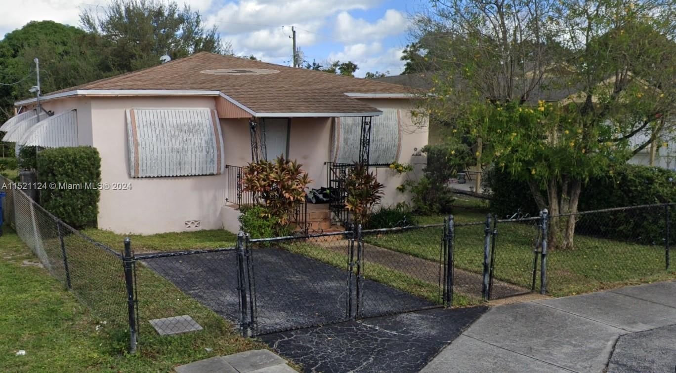 Real estate property located at 612 3rd Ct, Broward County, FOSTER PARK, Hallandale Beach, FL