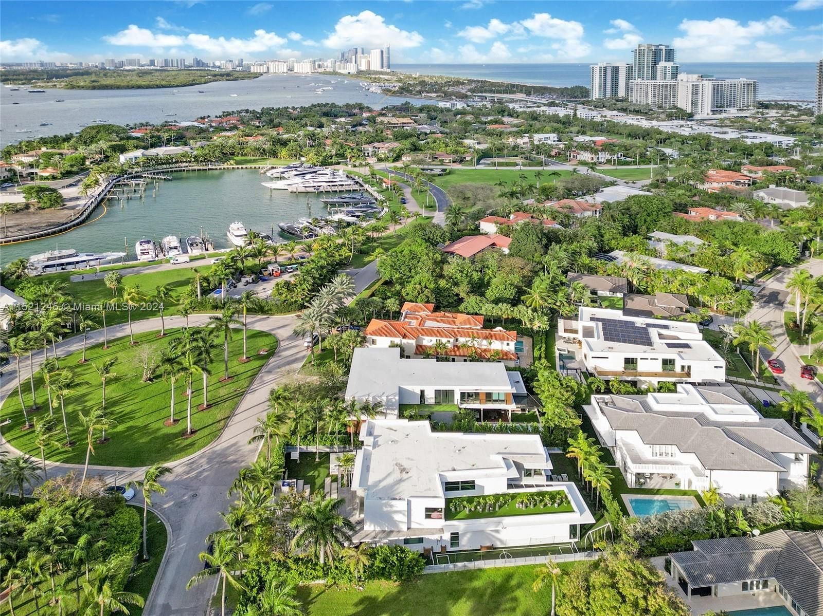 Real estate property located at 165 Bal Bay Dr, Miami-Dade County, BAL HARBOUR RESIDENTIAL S, Bal Harbour, FL