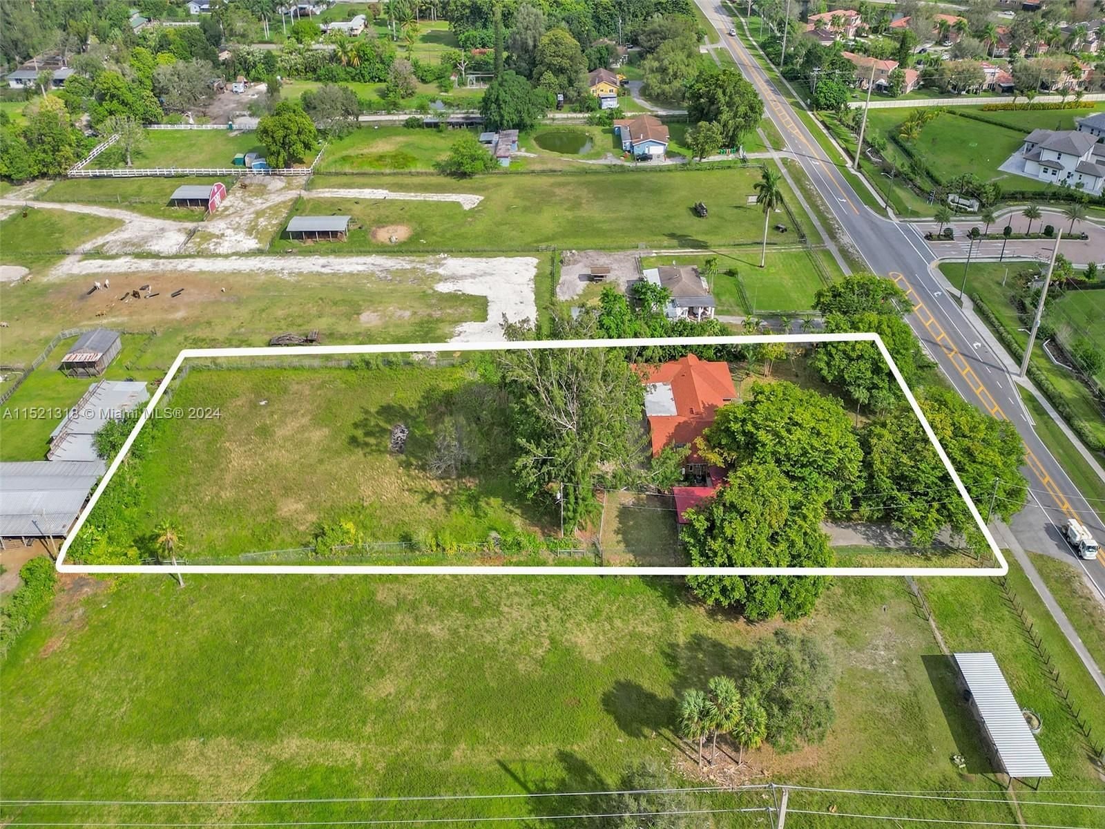 Real estate property located at 1951 112th Ave, Broward County, FLA FRUIT LANDS CO SUB NO, Davie, FL