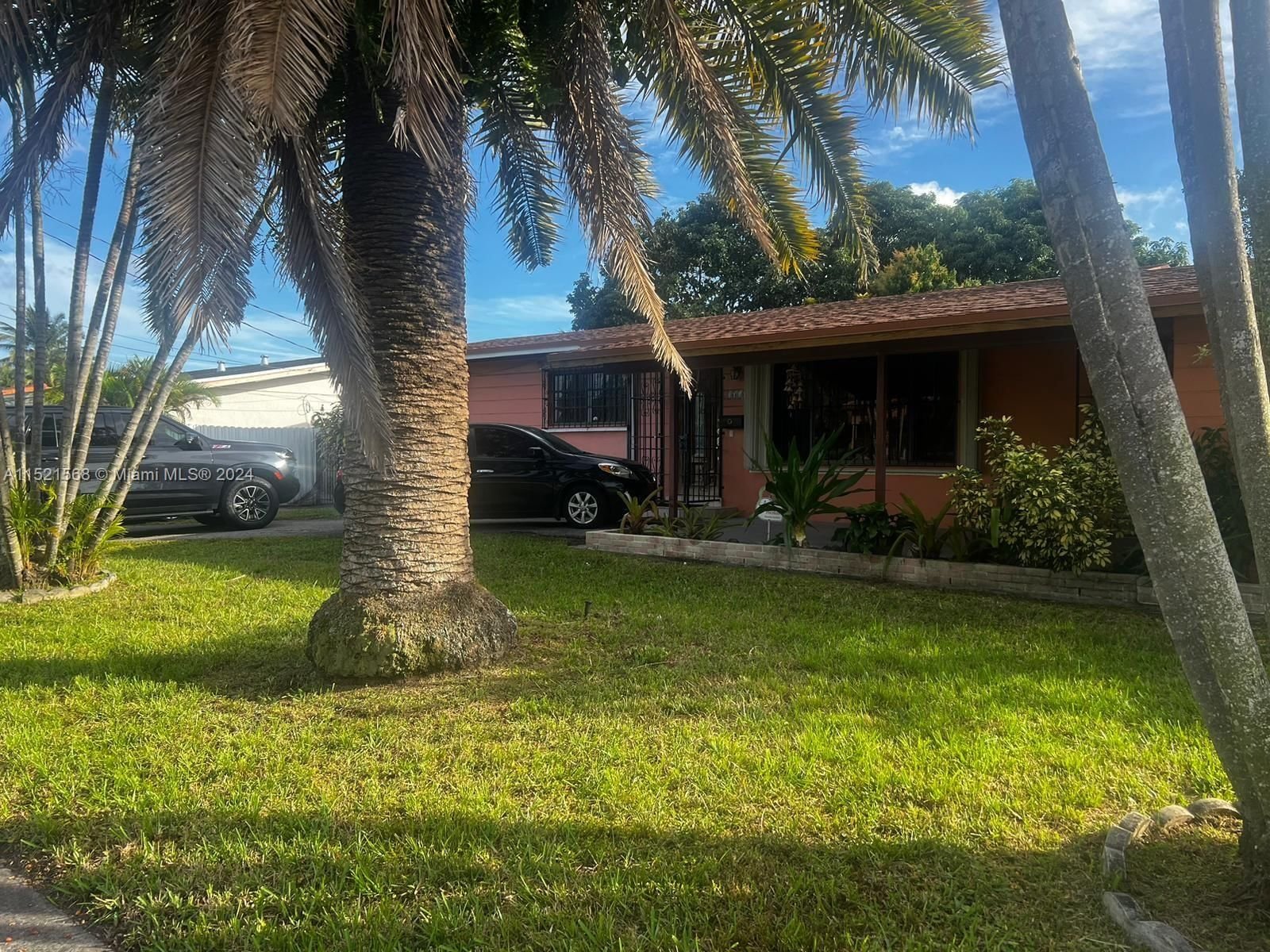 Real estate property located at 1010 53rd St, Miami-Dade County, PALM SPRINGS 5TH ADDN SEC, Hialeah, FL