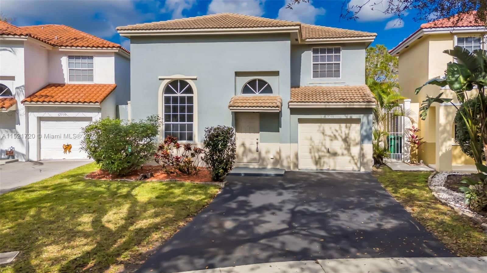 Real estate property located at 10791 Saratoga Dr, Broward County, EMBASSY LAKES PHASE III, Cooper City, FL
