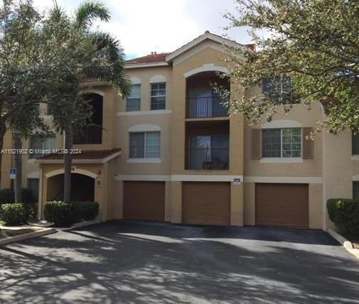 Real estate property located at 4241 San Marino Blvd #205, Palm Beach County, EMERALD ISLE AT LAGUNA LA, West Palm Beach, FL