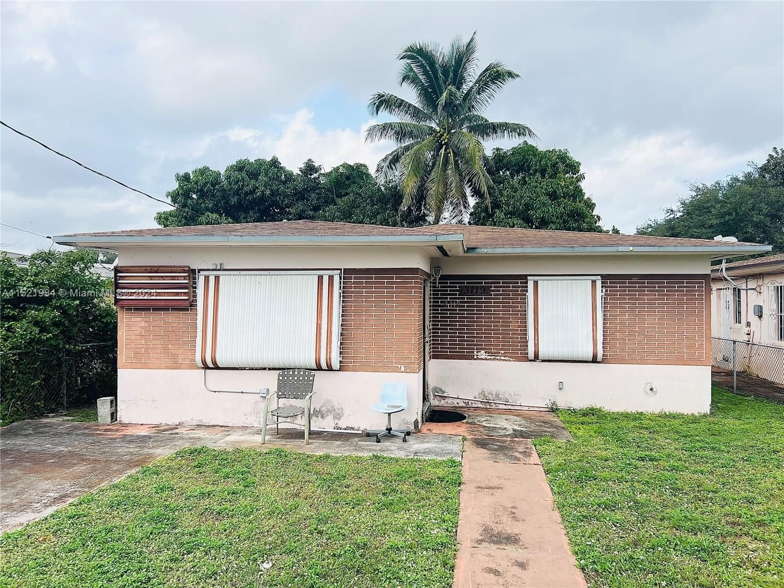 Real estate property located at 3119 44th St, Miami-Dade County, LAURAVILLE GARDENS, Miami, FL