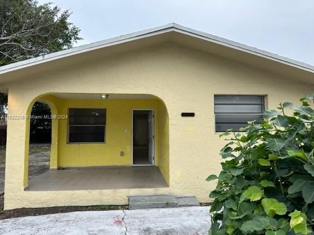 Real estate property located at 2479 93rd St, Miami-Dade County, GULFAIR ESTATES, Miami, FL