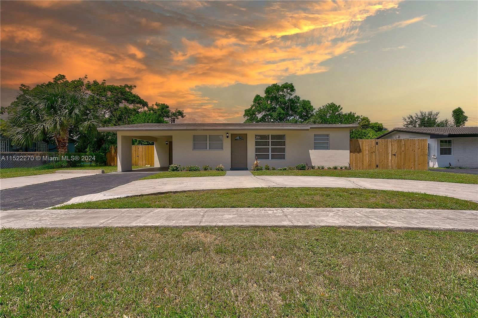 Real estate property located at 3611 7th Ct, Broward County, ACADEMY AWARD SEC 4, Lauderhill, FL